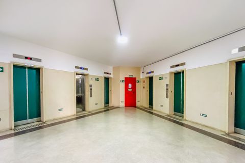 Foto Sala / Conjunto Comercial