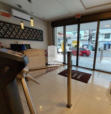 Foto Sala / Conjunto Comercial