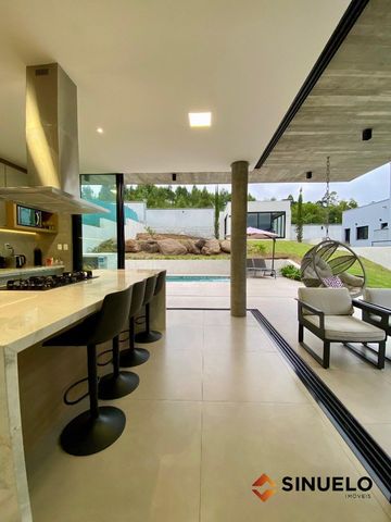 Foto Casa em Condomínio