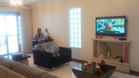 Foto Casa em Condomínio