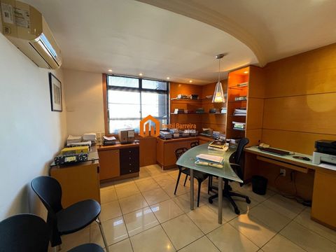 Foto Sala / Conjunto Comercial