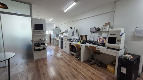 Foto Sala / Conjunto Comercial