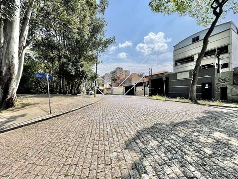 Foto Edifício Inteiro