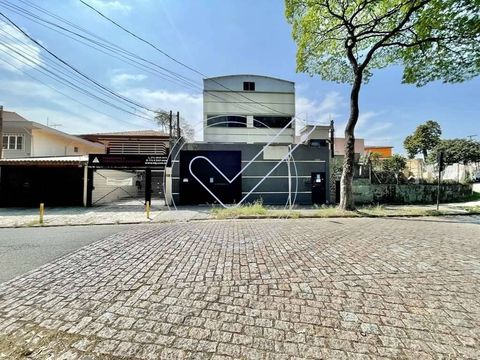 Foto Edifício Inteiro