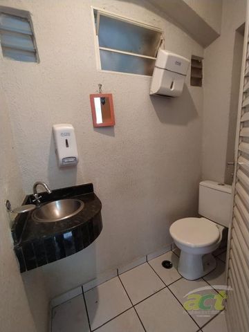 Foto Sala / Conjunto Comercial