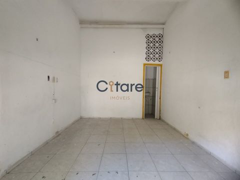Foto Sala / Conjunto Comercial