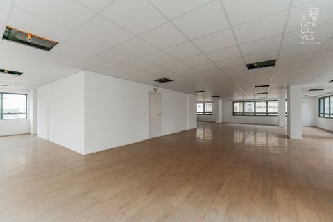Foto Sala / Conjunto Comercial