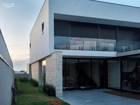 Foto Casa em Condomínio