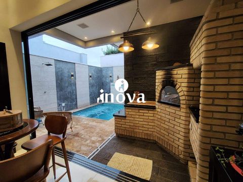 Foto Casa em Condomínio