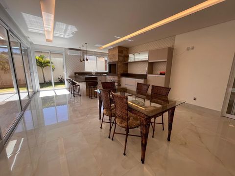 Foto Casa em Condomínio