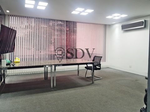 Foto Sala / Conjunto Comercial