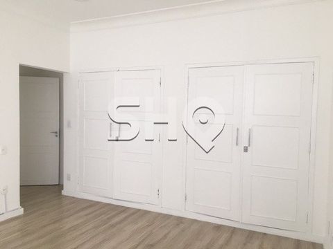 Foto Sala / Conjunto Comercial