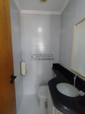 Foto Sala / Conjunto Comercial