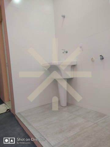 Foto Sala / Conjunto Comercial