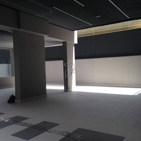 Foto Sala / Conjunto Comercial