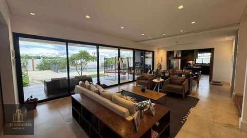 Foto Casa em Condomínio