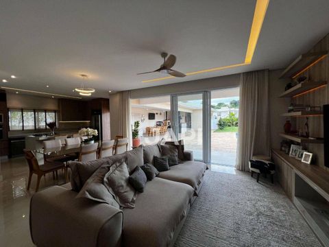 Foto Casa em Condomínio