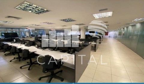 Foto Edifício Inteiro