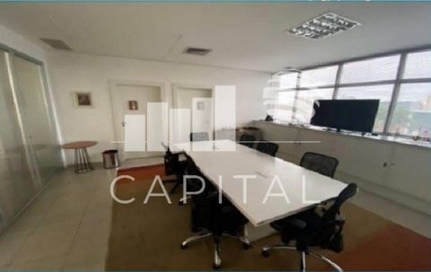 Foto Edifício Inteiro