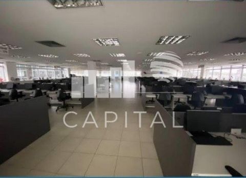 Foto Edifício Inteiro