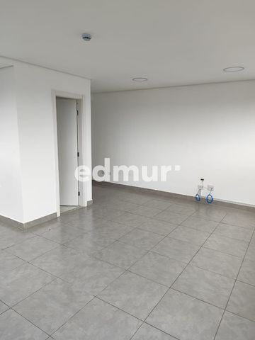 Foto Sala / Conjunto Comercial