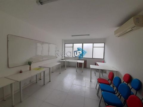 Foto Sala / Conjunto Comercial