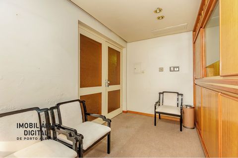 Foto Sala / Conjunto Comercial