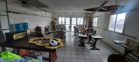 Foto Edifício Inteiro