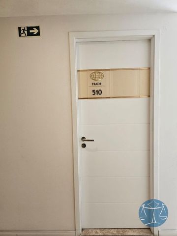 Foto Sala / Conjunto Comercial