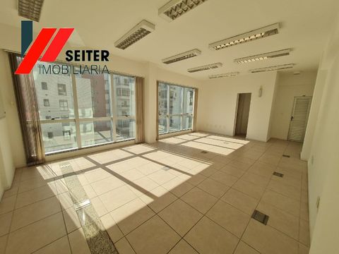 Foto Sala / Conjunto Comercial