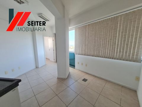 Foto Sala / Conjunto Comercial