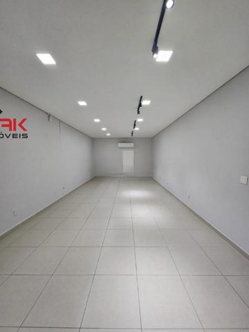 Foto Sala / Conjunto Comercial