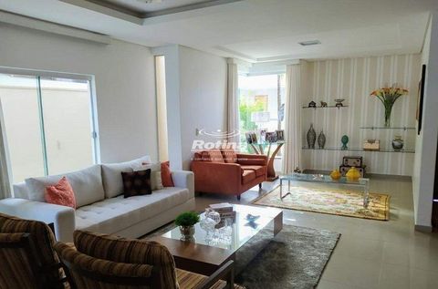Foto Casa em Condomínio