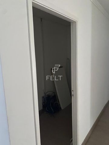 Foto Sala / Conjunto Comercial