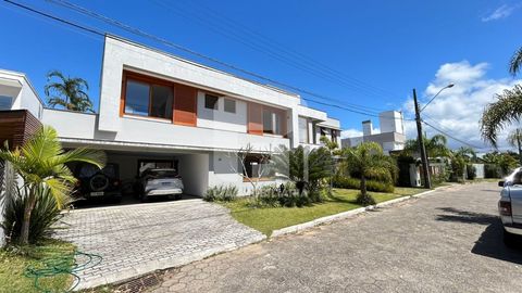 Foto Casa em Condomínio