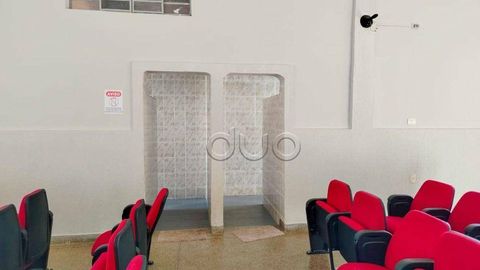 Foto Sala / Conjunto Comercial