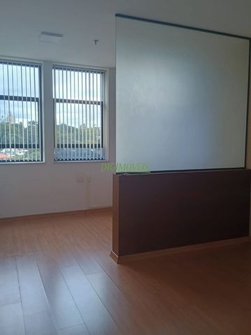 Foto Sala / Conjunto Comercial