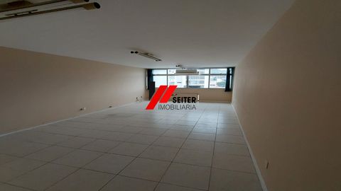 Foto Sala / Conjunto Comercial