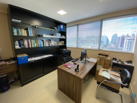 Foto Sala / Conjunto Comercial