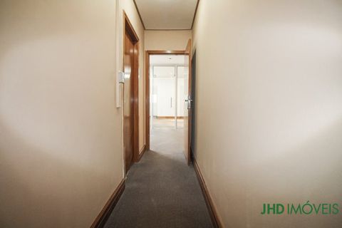 Foto Sala / Conjunto Comercial