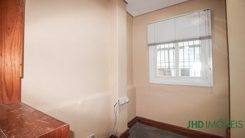 Foto Sala / Conjunto Comercial
