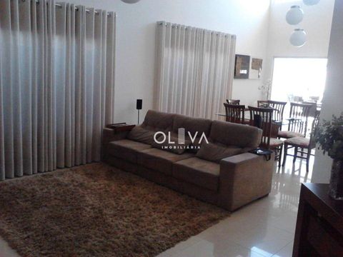 Foto Casa em Condomínio