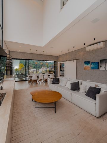 Foto Casa em Condomínio