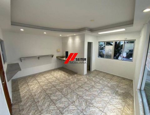 Foto Sala / Conjunto Comercial