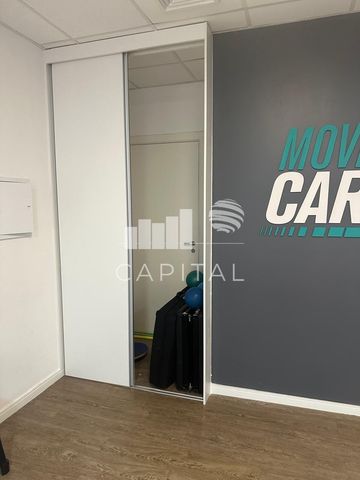 Foto Sala / Conjunto Comercial