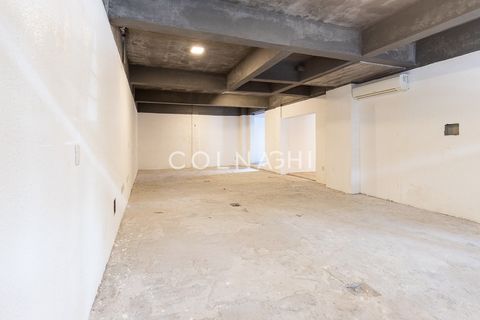 Foto Edifício Inteiro