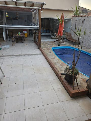 Foto Casa em Condomínio