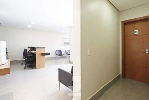 Foto Sala / Conjunto Comercial