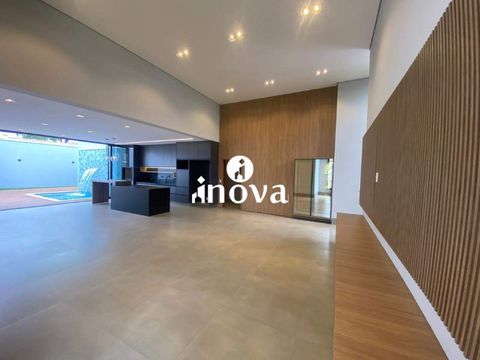 Foto Casa em Condomínio