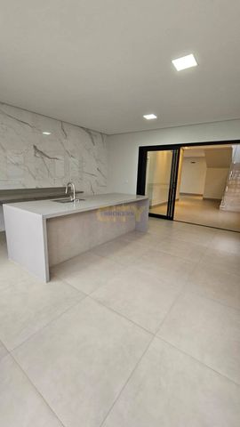Foto Casa em Condomínio